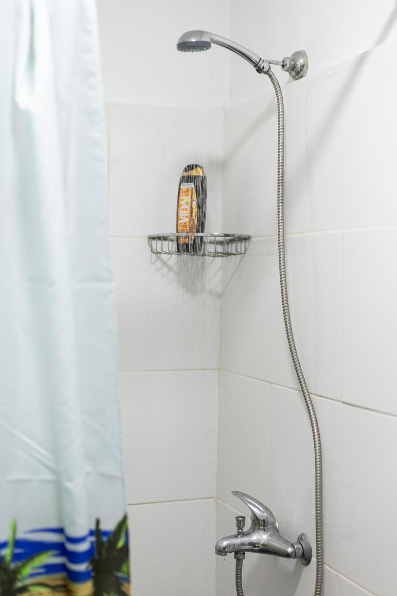 Tiny Cute Studio Near The City Center - 5 Min Walk ティラナ エクステリア 写真